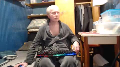 hedonista67 online show from 12, 1, 2026