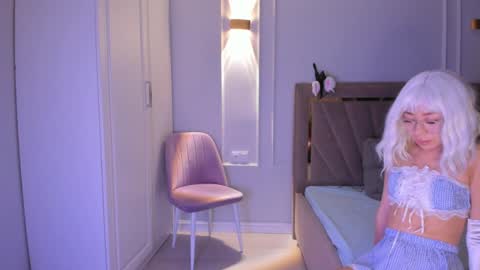 Call me Mia online show from 15, 12, 2024