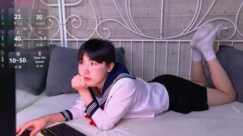 HEEJIN online show from 16, 12, 2025