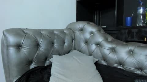 heellboy_ online show from 2, 11, 2025