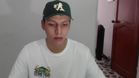 hefesto_69 online show from 19, 10, 2025