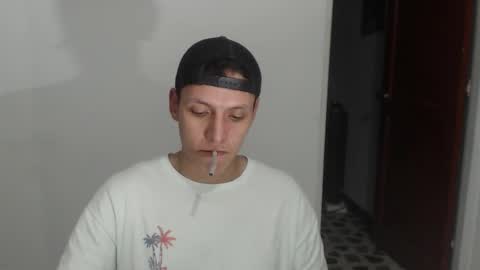 hefesto_69 online show from 4, 12, 2025