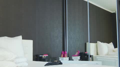 Snapshot of hefner_girl chatting on 21, 1, 2025 Helen online show from 21, 1, 2025