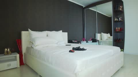 Snapshot of hefner_girl chatting on 21, 1, 2025 Helen online show from 21, 1, 2025