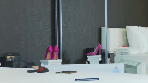 Snapshot of hefner_girl chatting on 27, 1, 2025 Helen online show from 27, 1, 2025