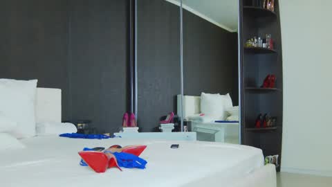 Snapshot of hefner_girl chatting on 21, 2, 2025 Helen online show from 21, 2, 2025