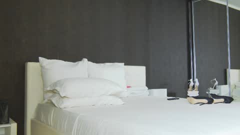 Snapshot of hefner_girl chatting on 9, 9, 2025 Helen online show from 9, 9, 2025