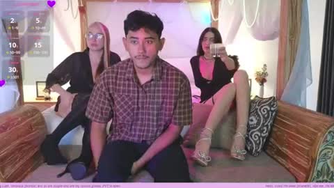 Snapshot of heidiluceous chatting on 19, 6, 2026 Heidi brunette Foxy red head and Carrie blondie online show from 19, 6, 2026