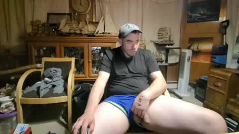 Snapshot of heisherrmann chatting on 18, 4, 2026 xxScubaStevexx online show from 18, 4, 2026