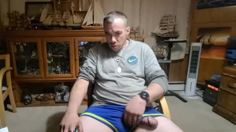 Snapshot of heisherrmann chatting on 23, 4, 2026 xxScubaStevexx online show from 23, 4, 2026