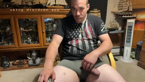 Snapshot of heisherrmann chatting on 8, 5, 2026 xxScubaStevexx online show from 8, 5, 2026