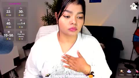 Snapshot of helen_miller chatting on 3, 11, 2025 helen_miller online show from 3, 11, 2025