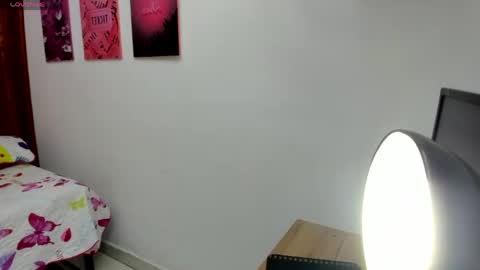 Helen online show from 8, 4, 2026