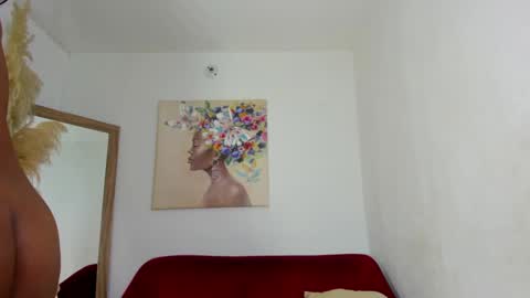 HELENA COPPER online show from 4, 3, 2025