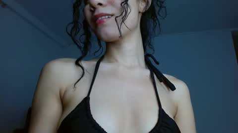 Snapshot of helena_hadler chatting on 16, 12, 2024 -- EE -- online show from 16, 12, 2024