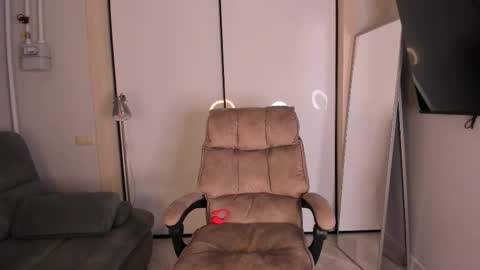 Snapshot of helena_lorente chatting on 26, 11, 2025 Helen online show from 26, 11, 2025