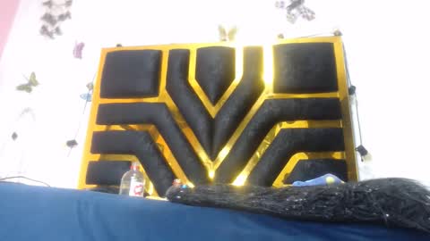 helenahotwet online show from 4, 10, 2025