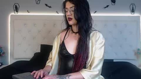 Snapshot of helenamorningstar chatting on 10, 1, 2025 helenamorningstar online show from 10, 1, 2025