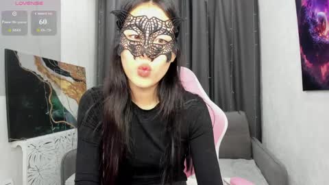 Snapshot of helenblazetrt chatting on 1, 4, 2026 Hi I am Helen online show from 1, 4, 2026