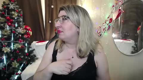 helenenigma online show from 20, 1, 2025