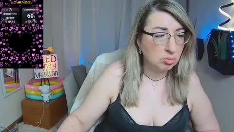 helenenigma online show from 28, 5, 2026
