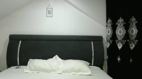 Snapshot of helenhelly chatting on 9, 12, 2024 helenhelly online show from 9, 12, 2024