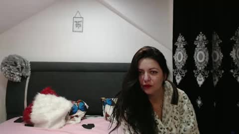 Snapshot of helenhh chatting on 20, 2, 2025 helenhh online show from 20, 2, 2025