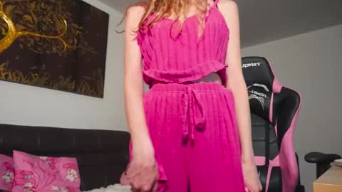 Helenn online show from 1, 5, 2026