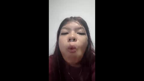 Snapshot of helenoliveira76340912 chatting on 9, 4, 2026 helenoliveira76340912 online show from 9, 4, 2026