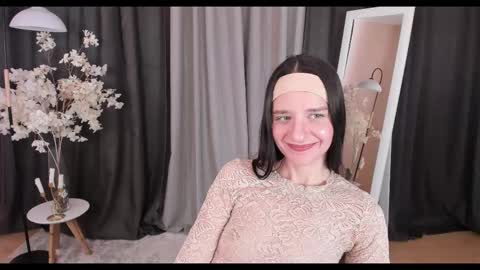 Snapshot of helentasty_ chatting on 24, 2, 2025 Helen online show from 24, 2, 2025