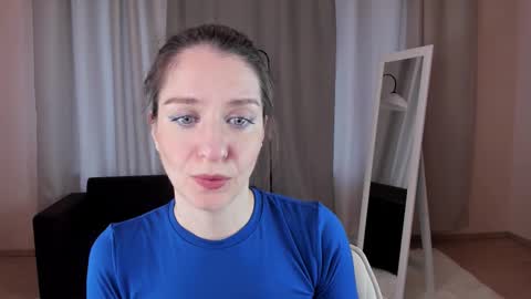 Snapshot of helentasty_ chatting on 6, 10, 2025 Helen online show from 6, 10, 2025