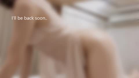 Snapshot of helgakraszewski chatting on 30, 10, 2025 Alice online show from 30, 10, 2025