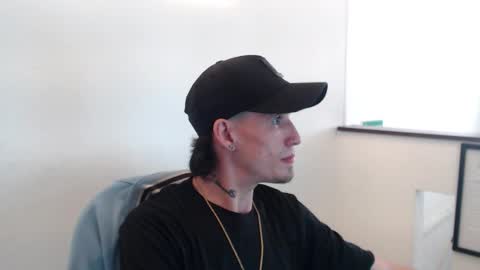 Snapshot of hell_boy66 chatting on 24, 2, 2026 Eros online show from 24, 2, 2026