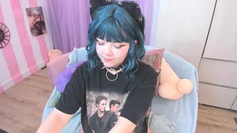 Laura online show from 14, 11, 2025