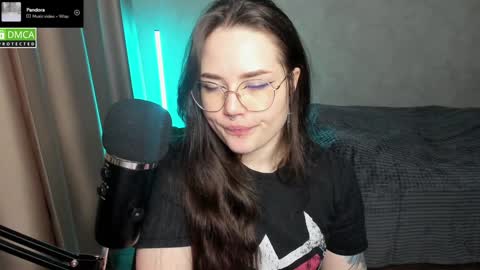 Red online show from 24, 1, 2025