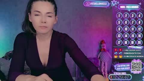 Snapshot of hell_on_heels_ chatting on 11, 6, 2026 - show loyalty and subscribe - online show from 11, 6, 2026