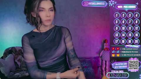 Snapshot of hell_on_heels_ chatting on 13, 6, 2026 - show loyalty and subscribe - online show from 13, 6, 2026