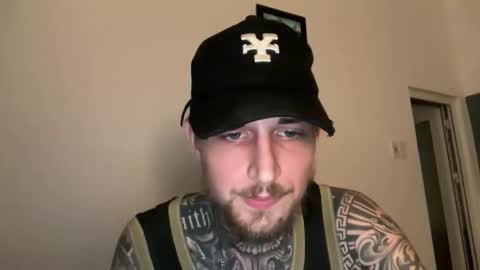 Snapshot of hellacozy chatting on 23, 10, 2025 hellacozy online show from 23, 10, 2025