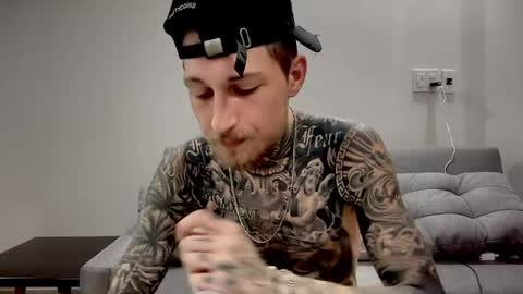 hellacozy online show from 18, 4, 2026