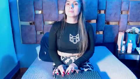Hellen.  online show from 27, 3, 2026