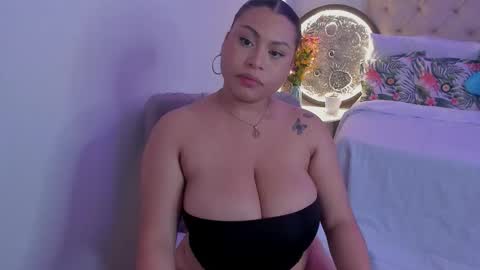 hellenamazing online show from 4, 12, 2025