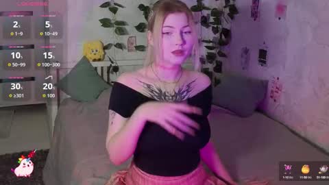 Snapshot of hellenhornny chatting on 15, 10, 2025 HellenHorny online show from 15, 10, 2025