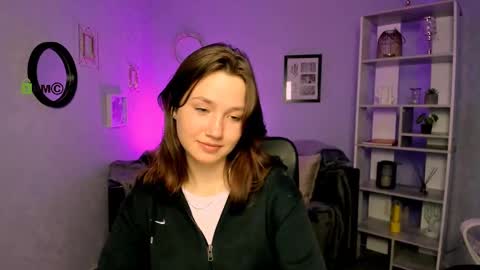 Snapshot of helli_belli chatting on 12, 3, 2025 Helli online show from 12, 3, 2025