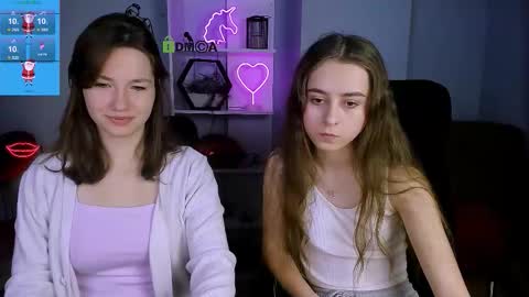 Snapshot of helli_belli chatting on 3, 12, 2025 Helli online show from 3, 12, 2025