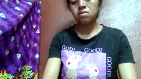 Snapshot of henitsaldy chatting on 23, 4, 2026 henitsaldy online show from 23, 4, 2026
