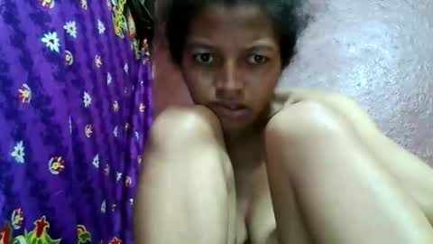 Snapshot of henitsaldy chatting on 10, 5, 2026 henitsaldy online show from 10, 5, 2026