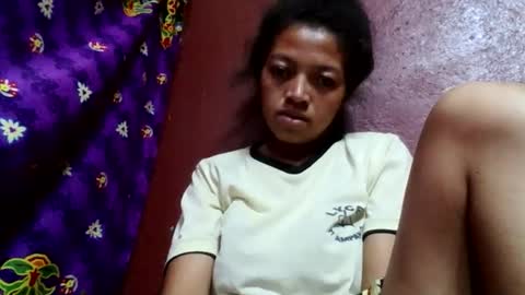 Snapshot of henitsaldy chatting on 30, 5, 2026 henitsaldy online show from 30, 5, 2026