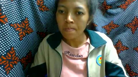 henitsaldy online show from 10, 7, 2026