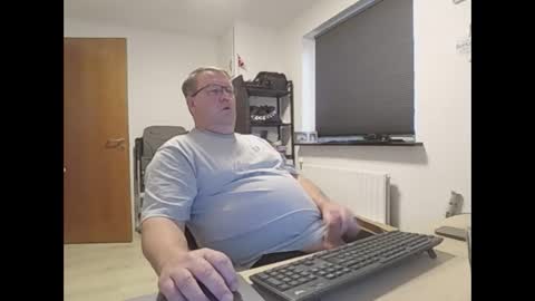 henrikrp1971 online show from 22, 12, 2025