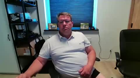 henrikrp1971 online show from 8, 5, 2026